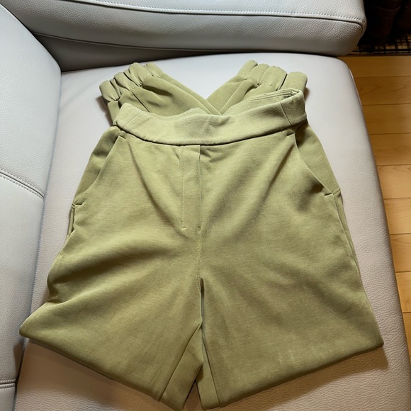 Lululemon Softstreme HR Jogger Pants - Picture 3 of 9